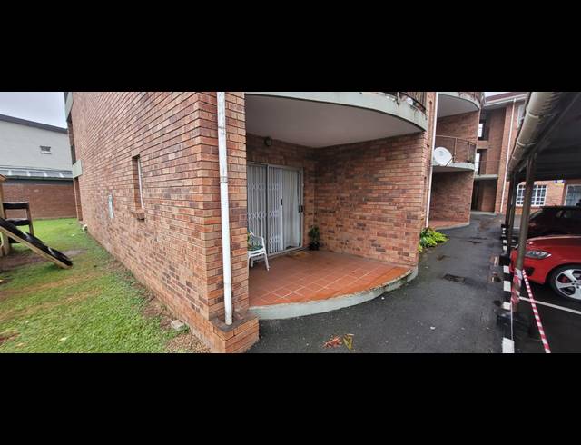 2 BEDROOM APARTMENT RENTED IN PRESTBURY